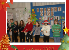 Red Illustrative Merry Christmas Greeting Photo Facebook Post - 29